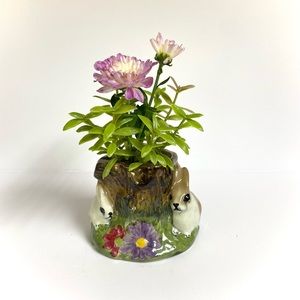 Miniature vintage ceramic hand painted planter with bunny rabbits and flowers.